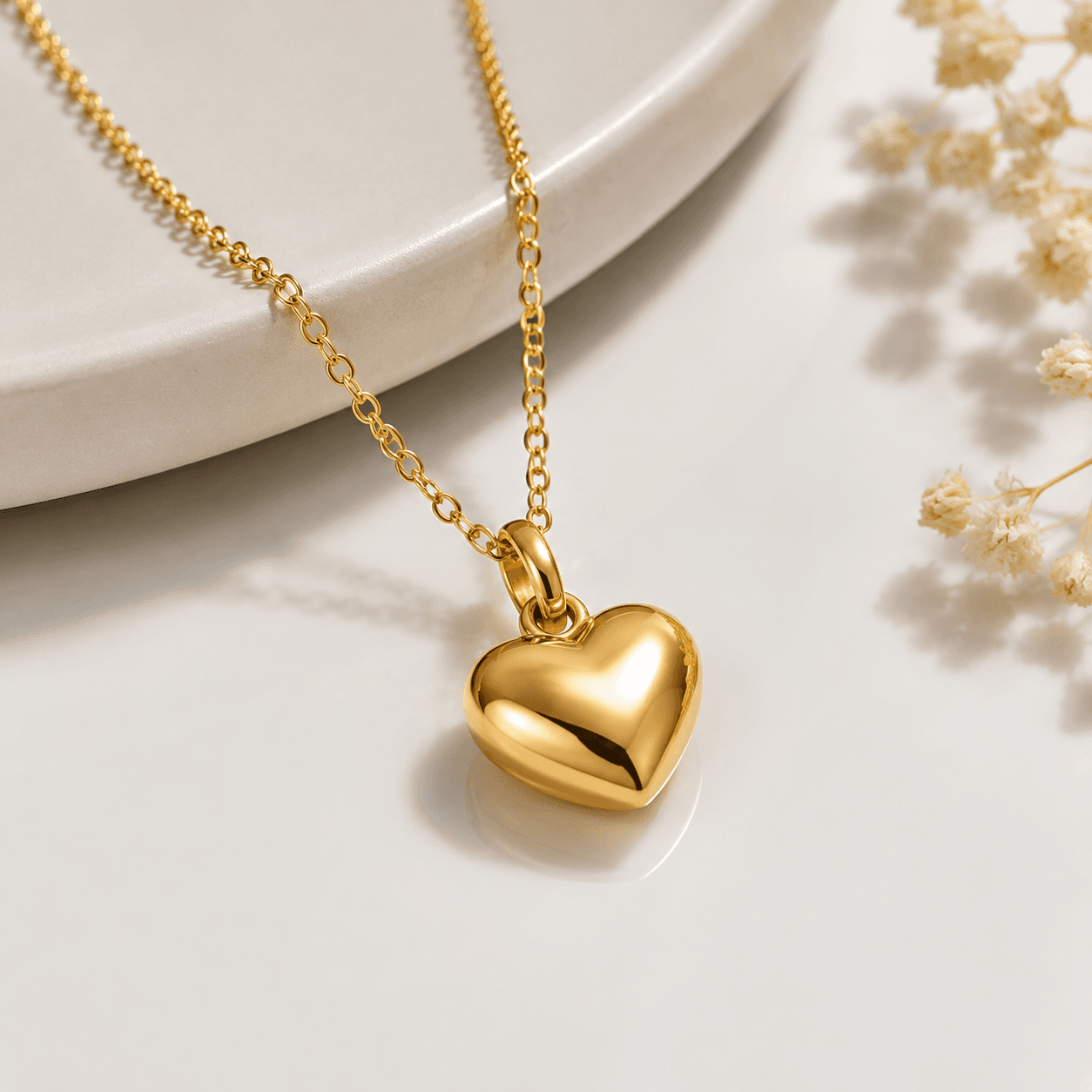China Gold-Plated Heart Necklace for OEM/ODM & Wholesale - Blog Header Image