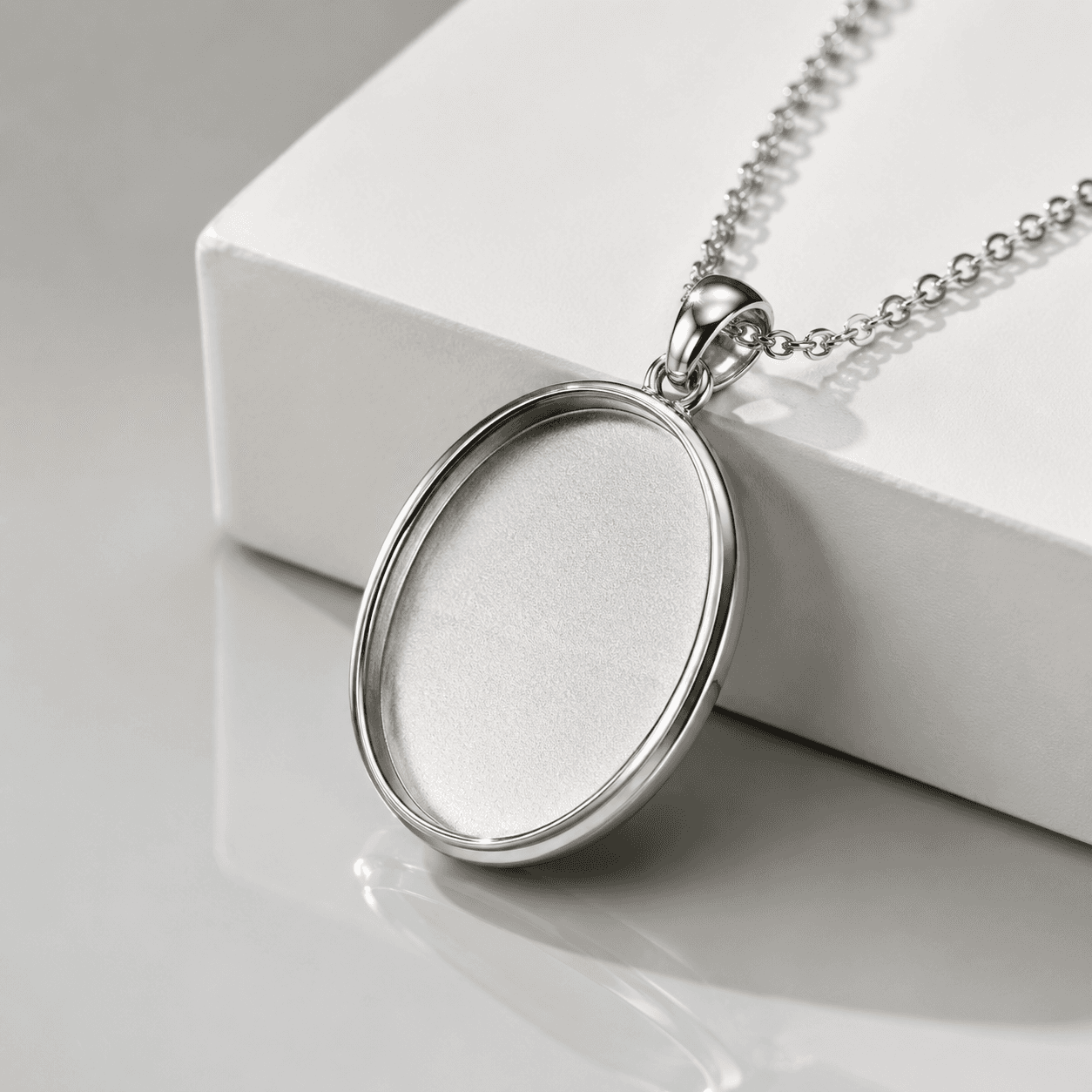 Oval Bezel Pendant Blank: OEM Stainless Steel Charm Solutions - Blog Header Image