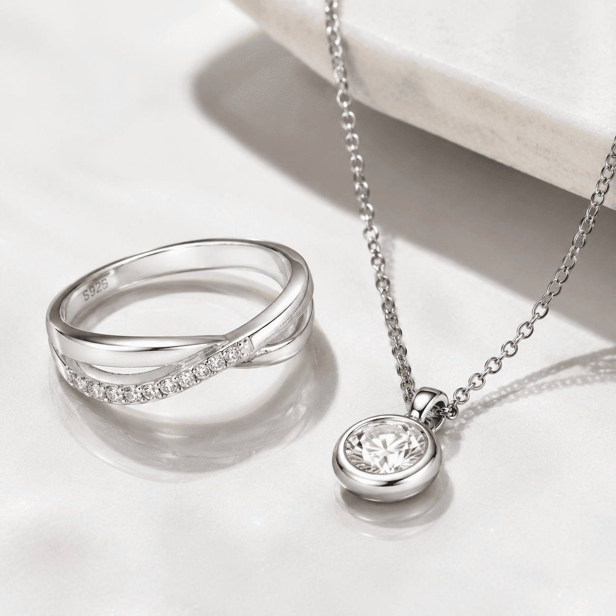 Sterling Silver Jewelry: OEM & ODM Manufacturing by Lefeng Jewelry - Blog Header Image